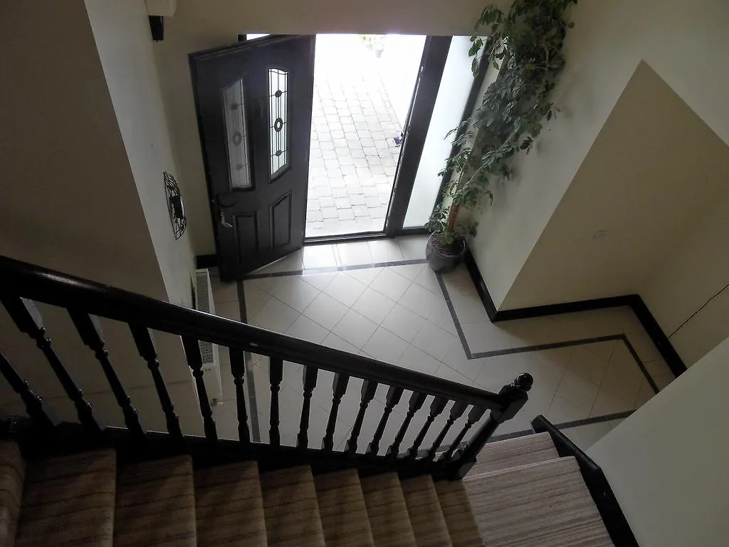 Ethan House Holiday Suites Cill Airne Irlanda