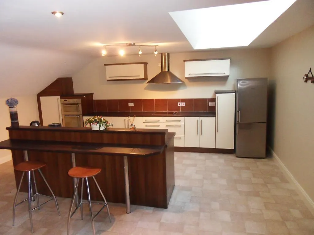 Ethan House Holiday Suites Cill Airne