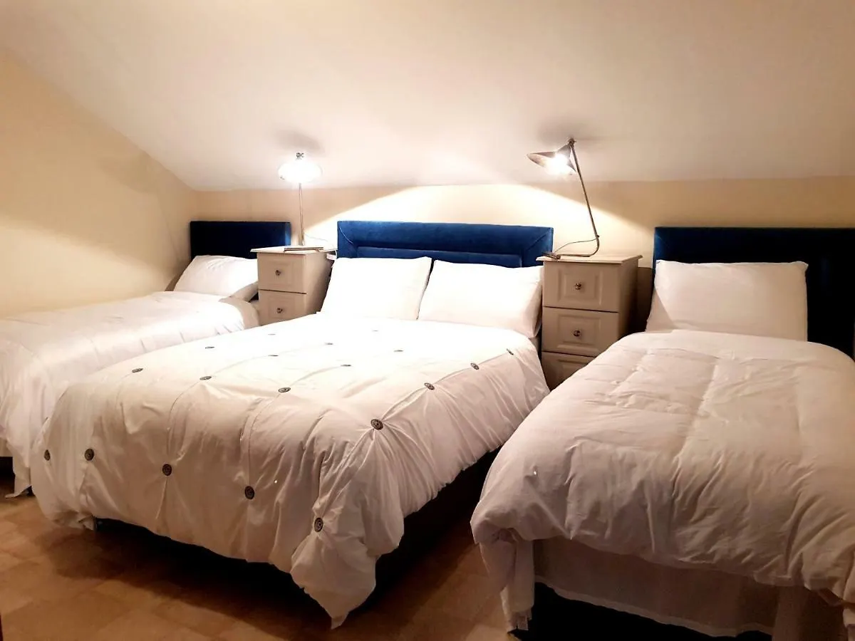 Ethan House Holiday Suites Cill Airne Appartamento